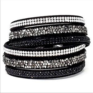 Wrap and snap bracelet
